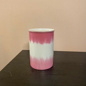 Makeup brush holder OR pen/pencil holder